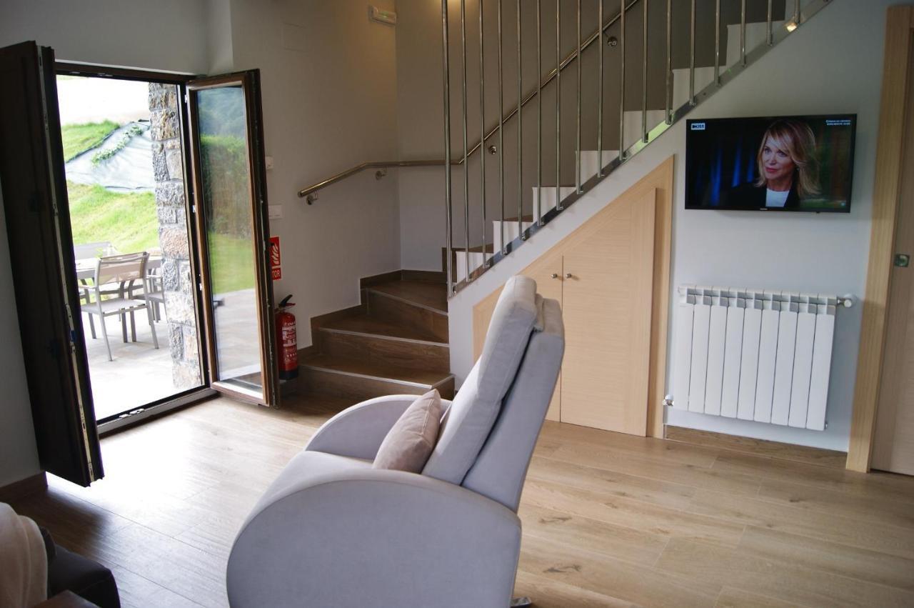 Apartamentos Rurales Penon Blanco Penerudes Exteriör bild