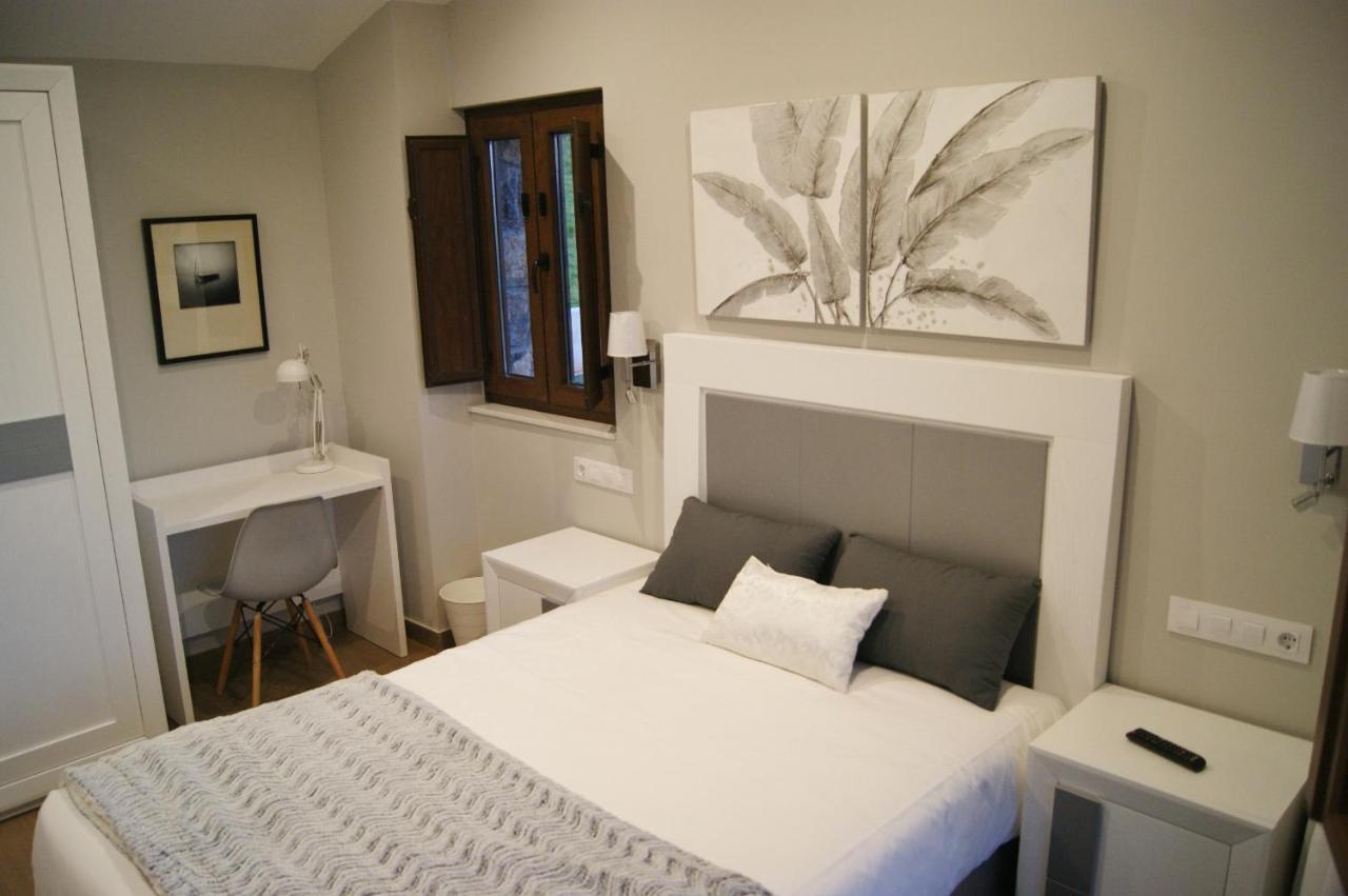 Apartamentos Rurales Penon Blanco Penerudes Exteriör bild