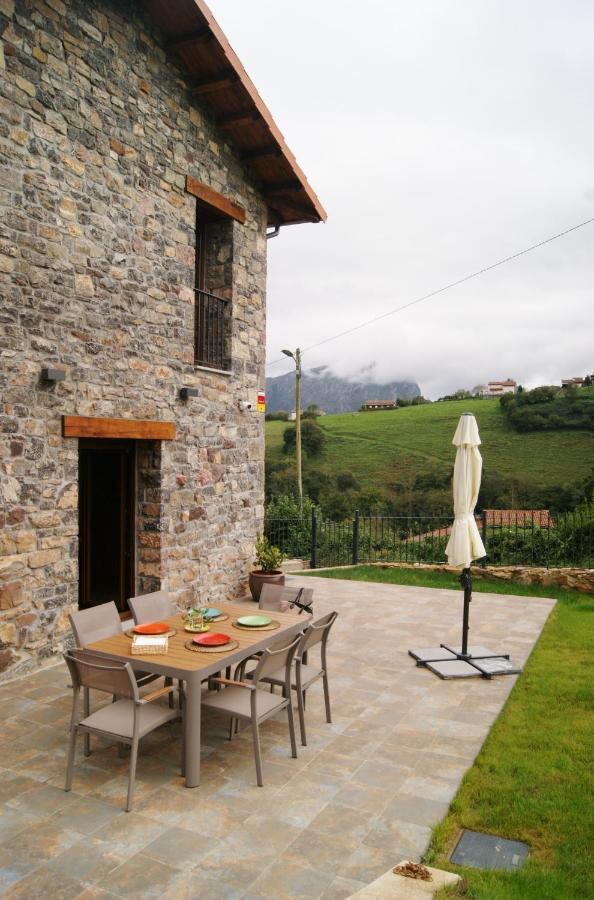 Apartamentos Rurales Penon Blanco Penerudes Exteriör bild